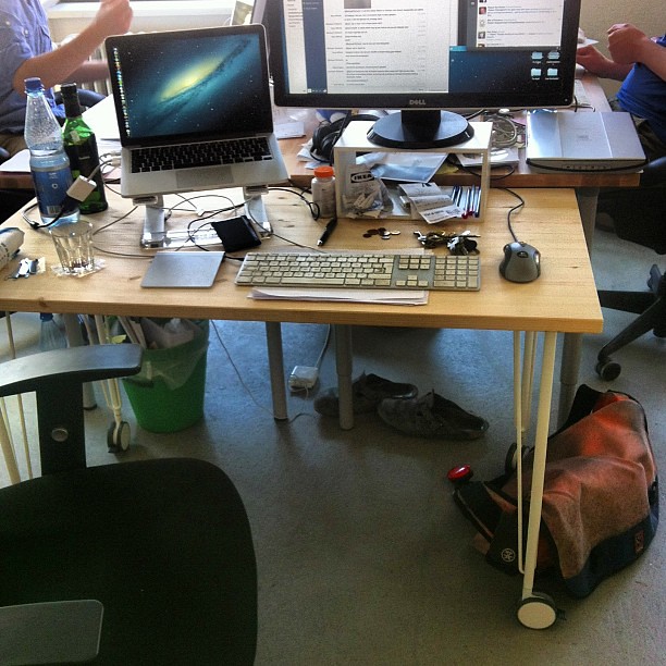 Upgraded to a small-ish roller desk