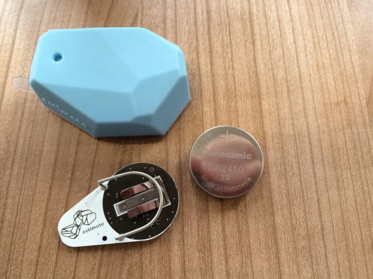 Messing with Tupil's Estimote kit