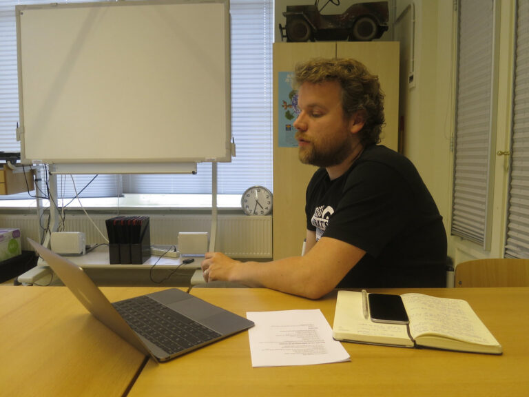Niels